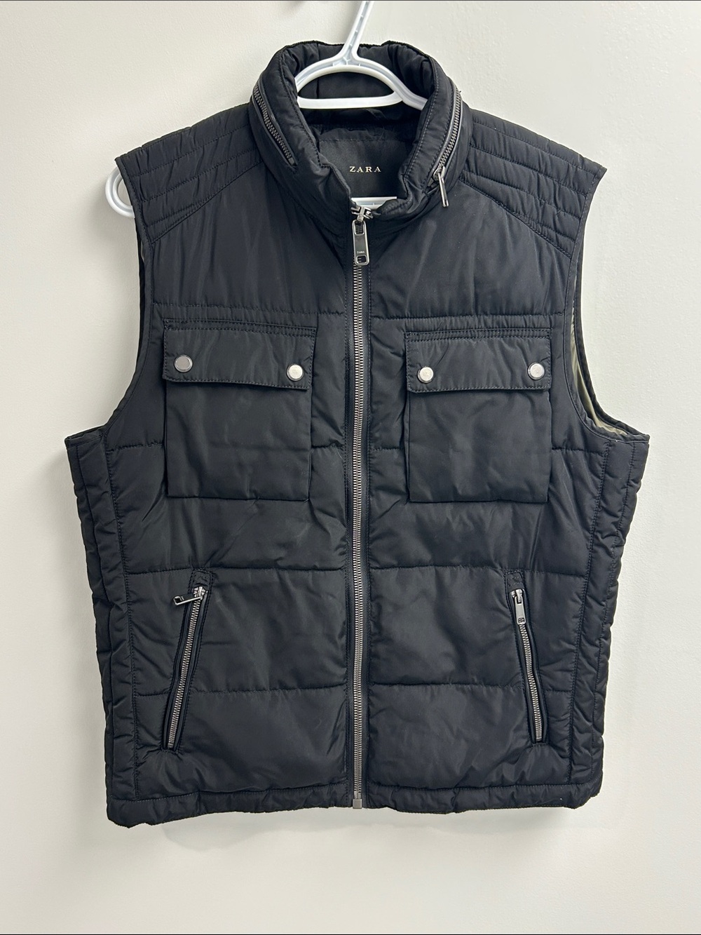 Zara Black Quilted Sleeveless Puffer Vest